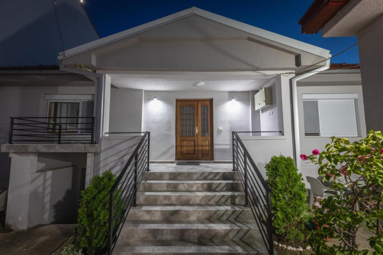 Guest House - Axios Gevgelija Ngoại thất bức ảnh